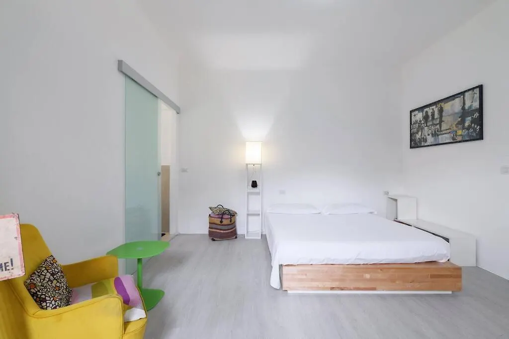 Cozy Milan Style Apartment Nolo-Stazione Centrale 0*,  Italy