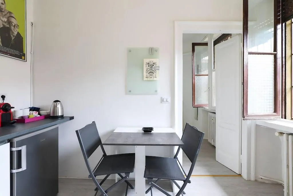 Cozy Milan Style Apartment Nolo-Stazione Centrale 0*,